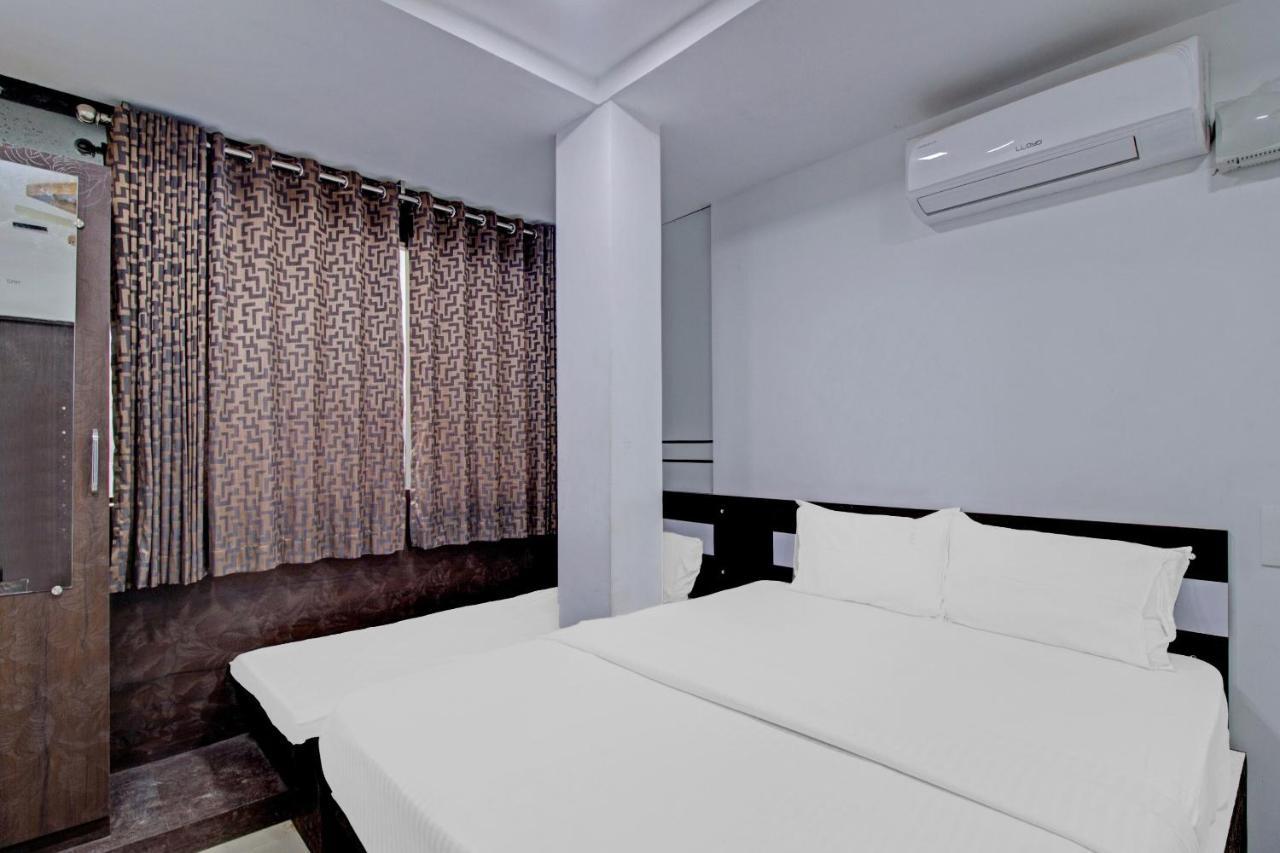 Oyo Flagship 81436 Palace Lodge Mangalore Dış mekan fotoğraf