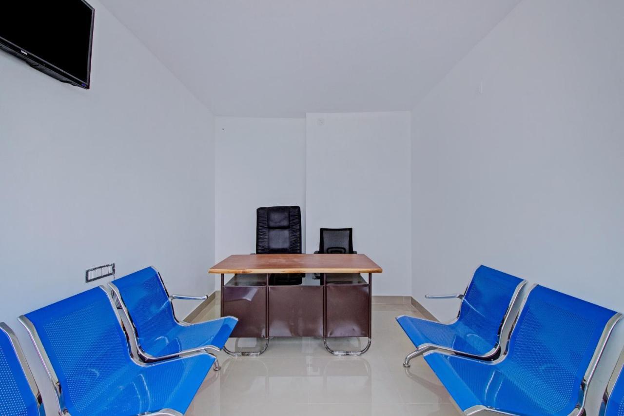 Oyo Flagship 81436 Palace Lodge Mangalore Dış mekan fotoğraf