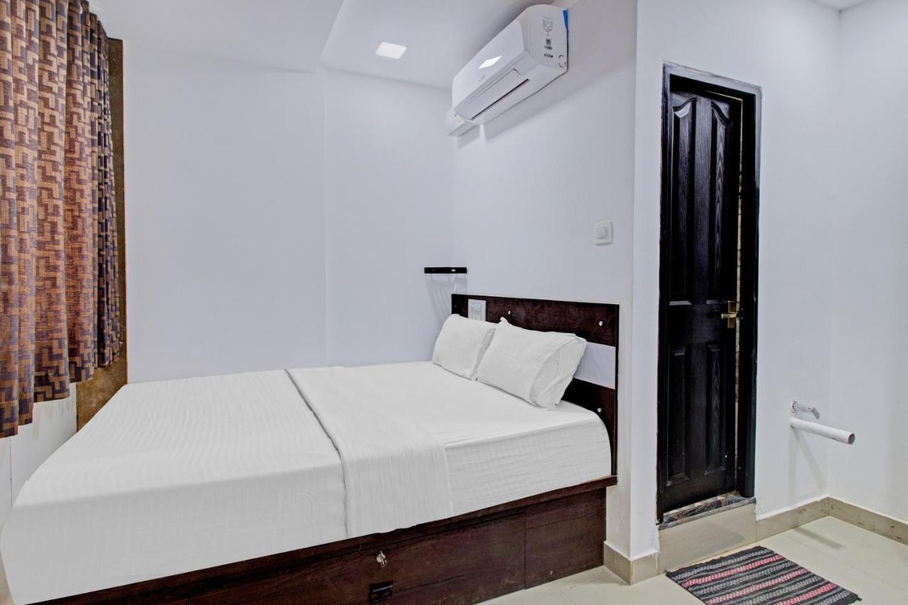 Oyo Flagship 81436 Palace Lodge Mangalore Dış mekan fotoğraf